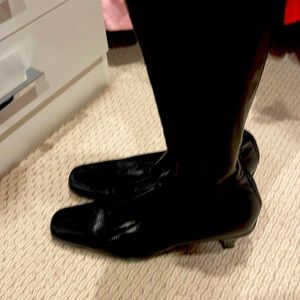 Authentic New Prada blk leather boots size 39 Euro/8.5-9 American Sizing. NBW.
